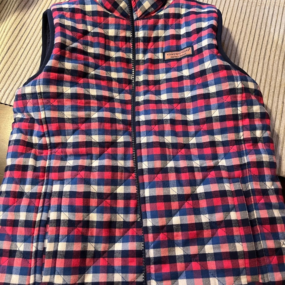 Vineyard Vines reversible vest